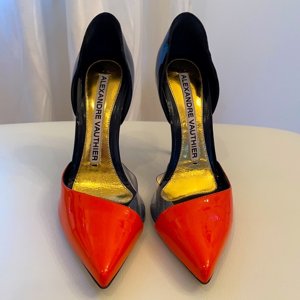 Shoes - Picture 2 of 8